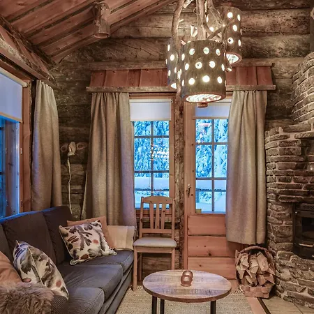 Kuusirinne 2b -a Cozy Near The Slopes Of Rukatunturi