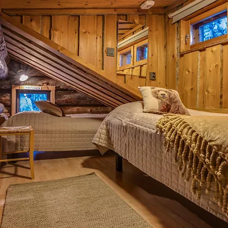 Apartment Kuusirinne 2b -a Cozy Near The Slopes Of *